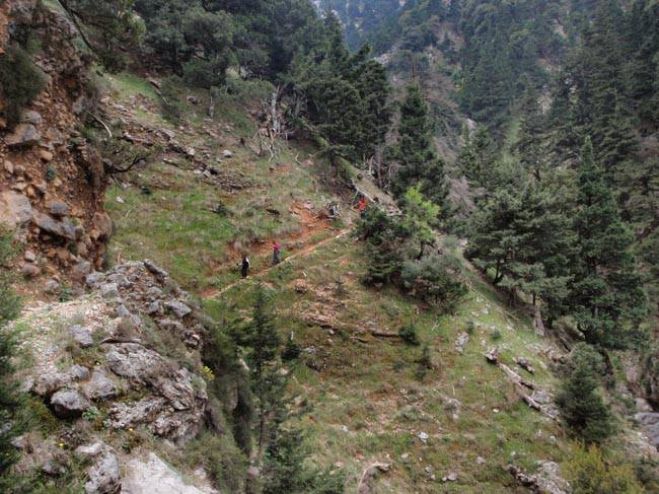 &Tau;&rho;&alpha;&gamma;&omega;&delta;ί&alpha; &sigma;&epsilon; &phi;&alpha;&rho;ά&gamma;&gamma;&iota; &tau;&omega;&nu; &Chi;&alpha;&nu;ί&omega;&nu;