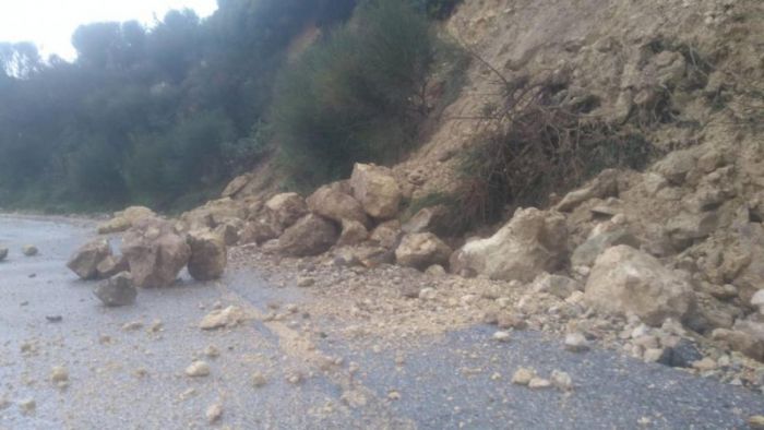 &Zeta;&Eta;&Nu;&Omicron;&Beta;&Iota;&Alpha;&hellip; &Pi;&Rho;&Omicron;&Beta;&Lambda;&Eta;&Mu;&Alpha;&Tau;&Omega;&Nu;