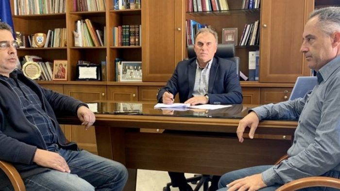 &Iota;&epsilon;&rho;ά&pi;&epsilon;&tau;&rho;&alpha;: &Sigma;&tau;&eta;&nu; &tau;&epsilon;&lambda;&iota;&kappa;ή &epsilon;&upsilon;&theta;&epsilon;ί&alpha; &eta; &delta;&iota;&alpha;&mu;ό&rho;&phi;&omega;&sigma;&eta; &tau;&omicron;&upsilon; &kappa;&tau;&iota;&rho;ί&omicron;&upsilon; &tau;&omicron;&upsilon; &pi;&alpha;&lambda;&iota;&omicron;ύ &Delta;&eta;&mu;&alpha;&rho;&chi;&epsilon;ί&omicron;&upsilon;
