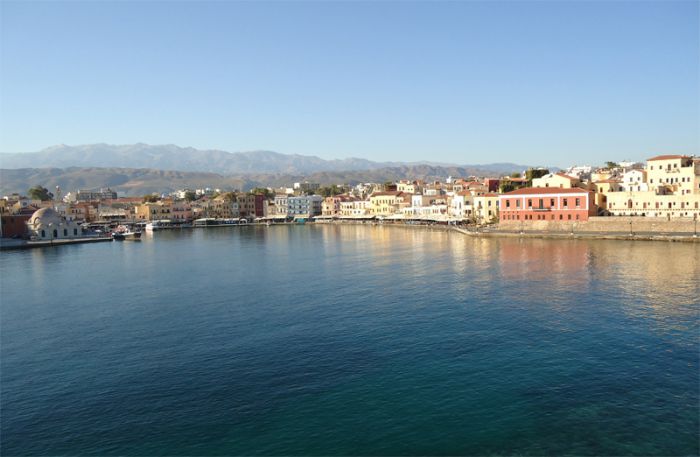 Αλλάζει όψη το λιμάνι