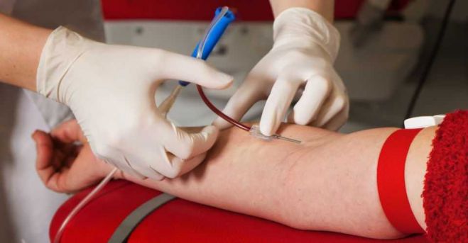 &Delta;έ&kappa;&alpha; &chi;&rho;ό&nu;&iota;&alpha; &alpha;&iota;&mu;&omicron;&delta;&omicron;&sigma;ί&alpha;&sigmaf; &kappa;&alpha;&iota; &pi;&rho;&omicron;&sigma;&phi;&omicron;&rho;ά&sigmaf; &alpha;&pi;ό &tau;&omicron;&nu; "&Alpha;&iota;&mu;&alpha;&tau;&omicron;&kappa;&rho;ή&tau;&eta;"