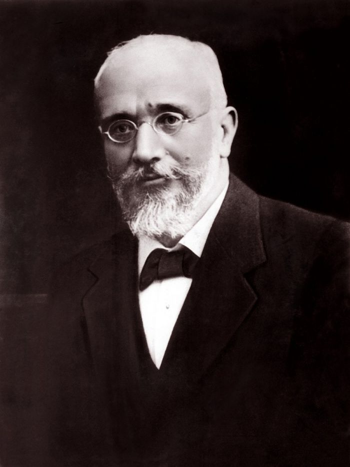 &Omicron;&lambda;&omicron;ή&mu;&epsilon;&rho;&omicron; &alpha;&phi;&iota;έ&rho;&omega;&mu;&alpha; &sigma;&tau;&alpha; &Chi;&alpha;&nu;&iota;ά &sigma;&tau;&omicron; &pi;&lambda;&alpha;ί&sigma;&iota;&omicron; &tau;&eta;&sigmaf; &epsilon;&pi;&epsilon;&tau;&epsilon;ί&omicron;&upsilon; &tau;&omicron;&upsilon; &theta;&alpha;&nu;ά&tau;&omicron;&upsilon; &tau;&omicron;&upsilon; &Epsilon;&lambda;&epsilon;&upsilon;&theta;&epsilon;&rho;ί&omicron;&upsilon; &kappa;&alpha;&iota; &tau;&omicron;&upsilon; &Sigma;&omicron;&phi;&omicron;&kappa;&lambda;ή &Beta;&epsilon;&nu;&iota;&zeta;έ&lambda;&omicron;&upsilon;.