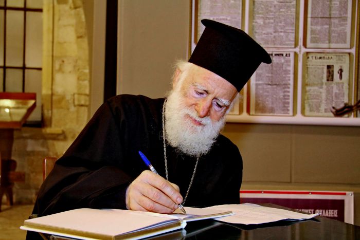 &quot;Όχι στο άνοιγμα των καταστημάτων τις Κυριακές&quot; από τον Αρχιεπίσκοπο Κρήτης.