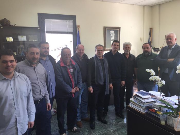 &Sigma;&upsilon;&nu;ά&nu;&tau;&eta;&sigma;&eta; &upsilon;&pi;&omicron;&psi;ή&phi;&iota;&omicron;&upsilon; &Pi;&epsilon;&rho;&iota;&phi;&epsilon;&rho;&epsilon;&iota;ά&rho;&chi;&eta; &Kappa;&rho;ή&tau;&eta;&sigmaf; &Alpha;&lambda;έ&xi;&alpha;&nu;&delta;&rho;&omicron;&upsilon; &Mu;&alpha;&rho;&kappa;&omicron;&gamma;&iota;&alpha;&nu;&nu;ά&kappa;&eta; &mu;&epsilon; &tau;&omicron;&nu; &Delta;ή&mu;&alpha;&rho;&chi;&omicron; &Pi;&lambda;&alpha;&tau;&alpha;&nu;&iota;ά&Gamma;&iota;ά&nu;&nu;&eta; &Mu;&alpha;&lambda;&alpha;&nu;&delta;&rho;ά&kappa;&eta;