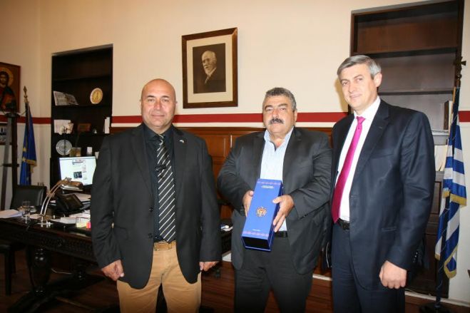 &Epsilon;&pi;ί&sigma;&kappa;&epsilon;&psi;&eta; &tau;&omicron;&upsilon; &Mu;&omicron;&lambda;&delta;&alpha;&beta;&omicron;ύ &Pi;&rho;έ&sigma;&beta;&eta;  &sigma;&tau;&omicron;&nu; &Alpha;&nu;&tau;&iota;&pi;&epsilon;&rho;&iota;&phi;&epsilon;&rho;&epsilon;&iota;ά&rho;&chi;&eta;