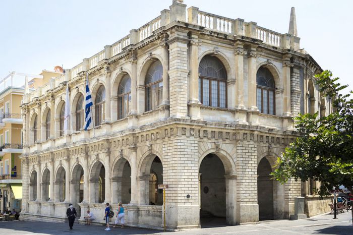 &Epsilon;&kappa;&pi;&alpha;&iota;&delta;&epsilon;&upsilon;&tau;&iota;&kappa;ά &pi;&rho;&omicron;&gamma;&rho;ά&mu;&mu;&alpha;&tau;&alpha; &sigma;&tau;&omicron; &pi;&lambda;&alpha;ί&sigma;&iota;&omicron; &tau;&omega;&nu; &delta;&rho;ά&sigma;&epsilon;&omega;&nu; &tau;&omicron;&upsilon; &Delta;&eta;&mu;&omicron;&sigma;&kappa;&omicron;&pi;ί&omicron;&upsilon;