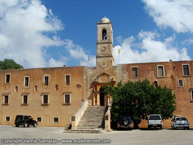 Ιερά Πανήγυρις στην Ιερά Μονή Αγίας Τριάδος των Τζαγκαρόλων