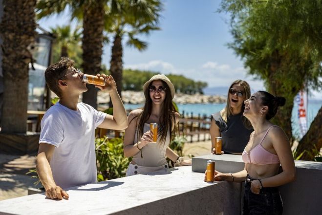 Μάντεψε τη γεύση του νέου Red Bull Summer Edition!