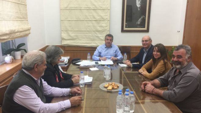 &Sigma;&upsilon;&nu;ά&nu;&tau;&eta;&sigma;&eta; &Pi;&epsilon;&rho;&iota;&phi;&epsilon;&rho;&epsilon;&iota;ά&rho;&chi;&eta; &Kappa;&rho;ή&tau;&eta;&sigmaf; &mu;&epsilon; &tau;&omicron;&nu; &Delta;ή&mu;&alpha;&rho;&chi;&omicron; &Beta;&iota;ά&nu;&nu;&omicron;&upsilon;