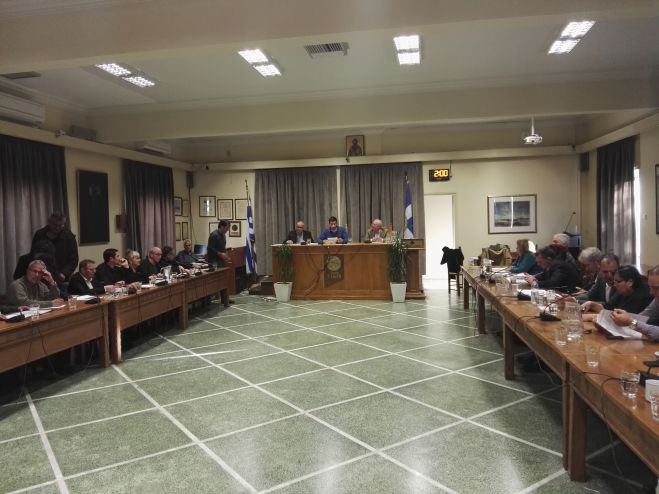 Ένταση στο Δημοτικό Συμβούλιο για την (μη) λογοδοσία του Δημάρχου Χανίων