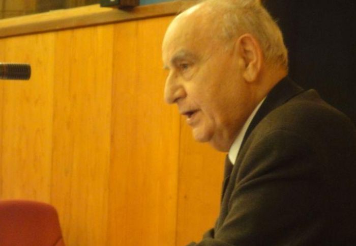 &Phi;&iota;&lambda;&omicron;&lambda;&omicron;&gamma;&iota;&kappa;ό &mu;&nu;&eta;&mu;ό&sigma;&upsilon;&nu;&omicron; &gamma;&iota;&alpha; &tau;&omicron;&nu; &kappa;&alpha;&theta;&eta;&gamma;&eta;&tau;ή &Phi;ά&nu;&eta; &Kappa;&alpha;&kappa;&rho;&iota;&delta;ή &kappa;&alpha;&iota; &tau;&omicron; έ&rho;&gamma;&omicron; &tau;&omicron;&upsilon;