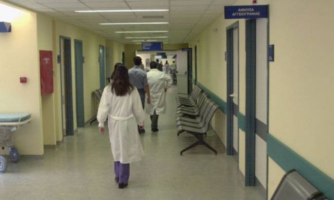 Ά&nu;&iota;&sigma;&eta; &mu;ά&chi;&eta; &sigma;&tau;&eta;&nu; &epsilon;&nu;&tau;&alpha;&tau;&iota;&kappa;ή &gamma;&iota;&alpha; &tau;&omicron;&nu; ά&nu;&delta;&rho;&alpha; &pi;&omicron;&upsilon; έ&pi;&epsilon;&sigma;&epsilon; &alpha;&pi;ό &tau;&eta;&nu; &kappa;&alpha;&rho;ό&tau;&sigma;&alpha;