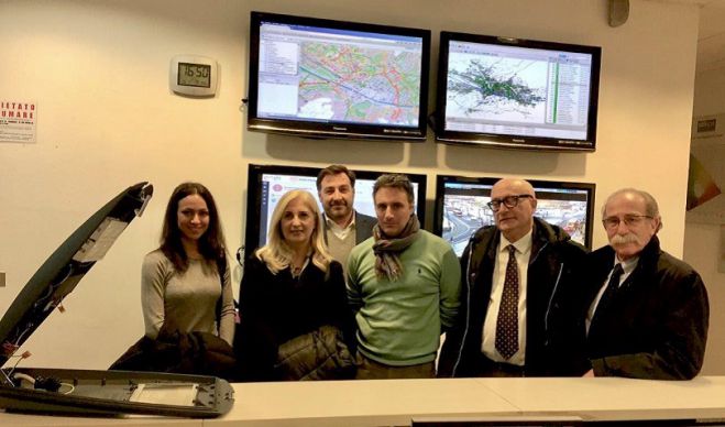 &Eta; &Pi;&epsilon;&rho;&iota;&phi;έ&rho;&epsilon;&iota;&alpha; &Kappa;&rho;ή&tau;&eta;&sigmaf; &sigma;&tau;&omicron; &Epsilon;&nu;&epsilon;&rho;&gamma;&epsilon;&iota;&alpha;&kappa;ό &Kappa;έ&nu;&tau;&rho;&omicron; &tau;&eta;&sigmaf; &Phi;&lambda;&omega;&rho;&epsilon;&nu;&tau;ί&alpha;&sigmaf;