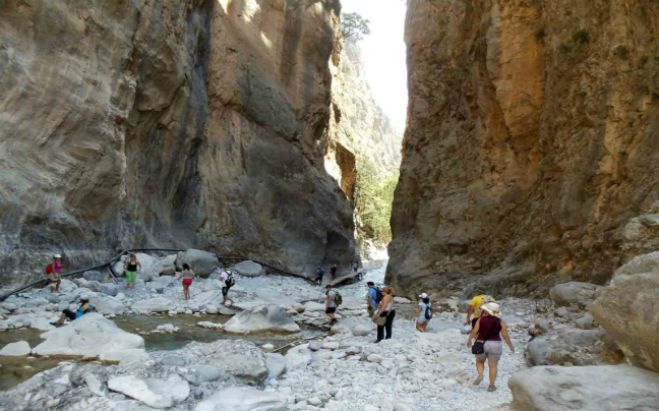 &Alpha;&nu;&omicron;ί&gamma;&epsilon;&iota; &omicron; &Epsilon;&theta;&nu;&iota;&kappa;ό&sigmaf; &Delta;&rho;&upsilon;&mu;ό&sigmaf; &Sigma;&alpha;&mu;&alpha;&rho;&iota;ά