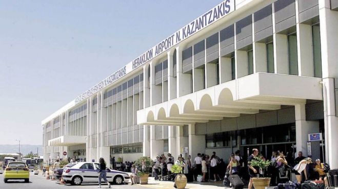 &Pi;&rho;&omicron;&sigma;&pi;ά&theta;&eta;&sigma;&alpha;&nu; &nu;&alpha; &phi;ύ&gamma;&omicron;&upsilon;&nu; &alpha;&pi;ό &tau;&eta;&nu; &Kappa;&rho;ή&tau;&eta; &mu;&epsilon; &pi;&lambda;&alpha;&sigma;&tau;ά &chi;&alpha;&rho;&tau;&iota;ά