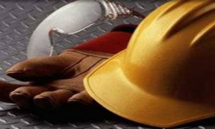 &Epsilon;&rho;&gamma;&alpha;&tau;&iota;&kappa;ό &alpha;&tau;ύ&chi;&eta;&mu;&alpha; - &Chi;&tau;&upsilon;&pi;ή&theta;&eta;&kappa;&epsilon; &alpha;&pi;ό &rho;&epsilon;ύ&mu;&alpha;