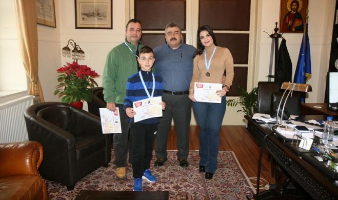 &Beta;&rho;ά&beta;&epsilon;&upsilon;&sigma;&eta; &alpha;&theta;&lambda;&eta;&tau;ώ&nu; &alpha;&pi;ό &tau;&omicron;&nu; &Alpha;&nu;&tau;&iota;&pi;&epsilon;&rho;&iota;&phi;&epsilon;&rho;&epsilon;&iota;ά&rho;&chi;&eta; &Chi;&alpha;&nu;ί&omega;&nu; &kappa;. &Nu;ί&kappa;&omicron; &Kappa;&alpha;&lambda;&omicron;&gamma;&epsilon;&rho;ή