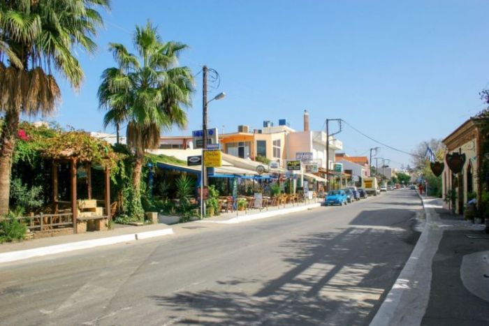 &Phi;&Theta;&Iota;&Nu;&Omicron;&Pi;&Omega;&Rho;&Omicron; &Kappa;&Alpha;&Iota; &Beta;&Lambda;&Epsilon;&Pi;&Omicron;&Upsilon;&Mu;&Epsilon;