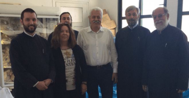 “Tσάντες αγάπης ” σε 370 οικογένειες απόρων από τον Δ. Αποκορώνου