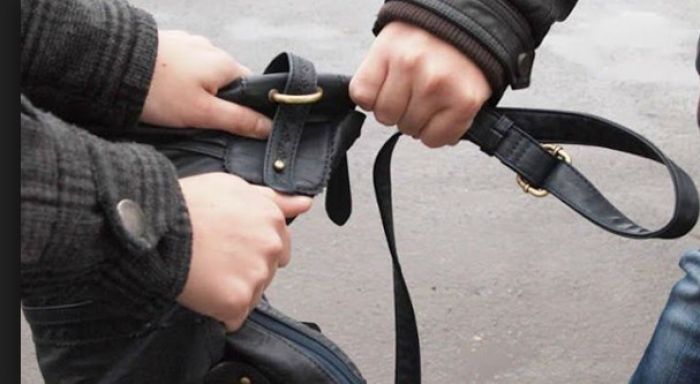 Έ&nu;&alpha;&sigmaf; 28&chi;&rho;&omicron;&nu;&omicron;&sigmaf; &sigma;&upsilon;&nu;&epsilon;&lambda;ή&phi;&theta;&eta; &gamma;&iota;&alpha; &epsilon;&pi;&iota;&theta;έ&sigma;&epsilon;&iota;&sigmaf; &sigma;&epsilon; &gamma;&upsilon;&nu;&alpha;ί&kappa;&epsilon;&sigmaf; &sigma;&tau;&eta; &Nu;έ&alpha; &Chi;ώ&rho;&alpha;