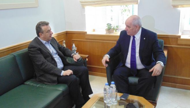 &Sigma;&tau;&eta;&nu; &Pi;&epsilon;&rho;&iota;&phi;έ&rho;&epsilon;&iota;&alpha; &omicron; &Upsilon;&phi;&upsilon;&pi;&omicron;&upsilon;&rho;&gamma;ό&sigmaf; &Epsilon;&xi;&omega;&tau;&epsilon;&rho;&iota;&kappa;ώ&nu; &Tau;έ&rho;&epsilon;&nu;&sigmaf; &Kappa;&omicron;&upsilon;ί&kappa;