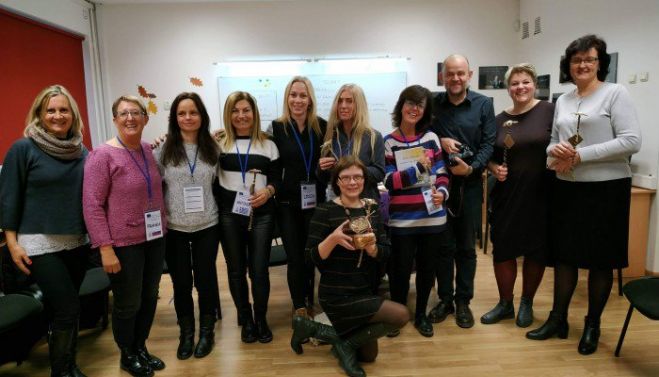 &Tau;&omicron; 5&omicron; &Delta;&eta;&mu;&omicron;&tau;&iota;&kappa;ό &Sigma;&chi;&omicron;&lambda;&epsilon;ί&omicron; &Chi;&alpha;&nu;ί&omega;&nu; &mu;&epsilon; &tau;&omicron; Erasmus+ &sigma;&tau;&eta; &Lambda;&iota;&theta;&omicron;&upsilon;&alpha;&nu;ί&alpha;
