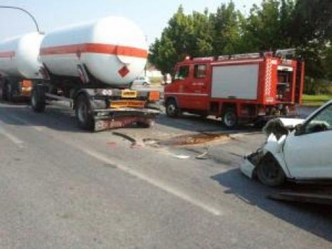 &Tau;&rho;&omicron;&chi;&alpha;ί&omicron; &sigma;&epsilon; &sigma;ύ&gamma;&kappa;&rho;&omicron;&upsilon;&sigma;&eta; &alpha;&upsilon;&tau;&omicron;&kappa;&iota;&nu;ή&tau;&omicron;&upsilon; &mu;&epsilon; &beta;&upsilon;&tau;&iota;&omicron;&phi;ό&rho;&omicron; &sigma;&tau;&alpha; &Chi;&alpha;&nu;&iota;ά