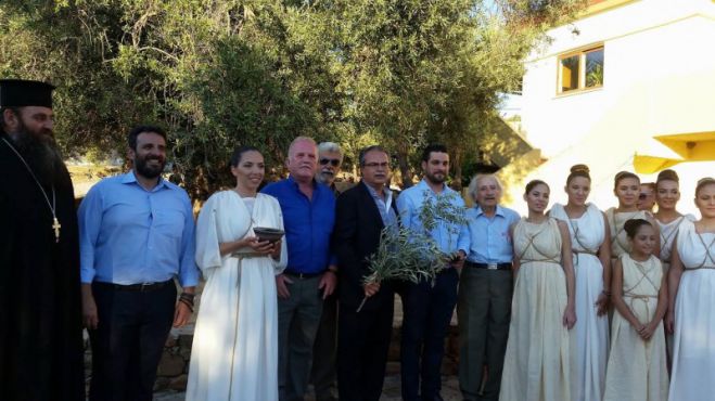 Κοπή Κότινου από την Ελιά των Βουβών για τους Ολυμπιακούς Αγώνες 2016