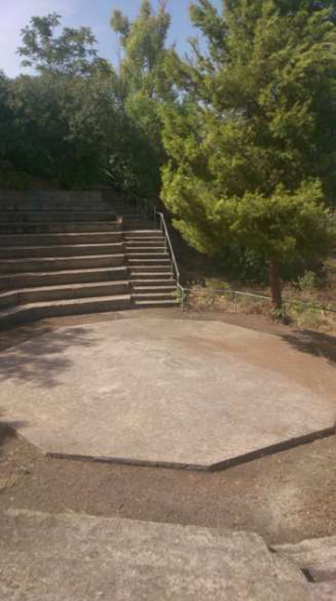 &Alpha;ί&tau;&eta;&mu;&alpha; &pi;&alpha;&rho;&alpha;&chi;ώ&rho;&eta;&sigma;&eta;&sigmaf; &sigma;&tau;&omicron; &Delta;ή&mu;&omicron; &Chi;&alpha;&nu;ί&omega;&nu; &tau;&omicron;&upsilon; &upsilon;&pi;&alpha;ί&theta;&rho;&iota;&omicron;&upsilon; &theta;&epsilon;ά&tau;&rho;&omicron;&upsilon; &sigma;&tau;&alpha; &Lambda;&epsilon;&nu;&tau;&alpha;&rho;&iota;&alpha;&nu;ά