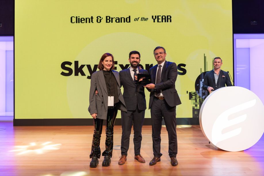 Η SKY express απογειώνεται στα Ermis Awards με τις κορυφαίες διακρίσεις Brand και Client of the Year!