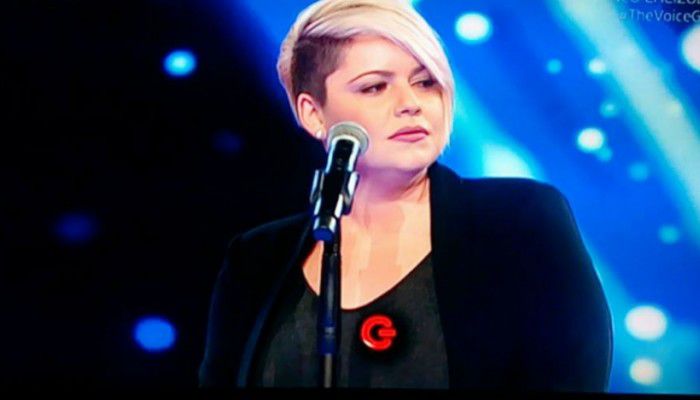 Η Κασσιανή Λειψάκη κέρδισε στην πρώτη "μονομαχία" στο The Voice