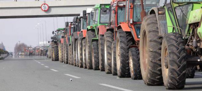 &Sigma;&tau;&omicron; &Rho;έ&theta;&upsilon;&mu;&nu;&omicron; &gamma;&iota;&alpha; &tau;&eta; &pi;&alpha;&gamma;&kappa;&rho;ή&tau;&iota;&alpha; &sigma;ύ&sigma;&kappa;&epsilon;&psi;&eta; &omicron;&iota; &alpha;&gamma;&rho;ό&tau;&epsilon;&sigmaf; &tau;&omicron;&upsilon; &Eta;&rho;&alpha;&kappa;&lambda;&epsilon;ί&omicron;&upsilon;