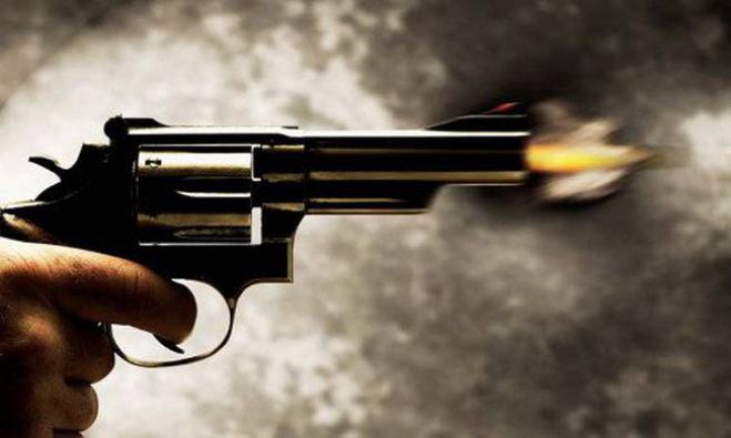 &Epsilon;&iota;&sigma;έ&beta;&alpha;&lambda;&alpha;&nu; &sigma;&epsilon; &sigma;&pi;ί&tau;&iota; &omicron;&iota;&kappa;&omicron;&gamma;έ&nu;&epsilon;&iota;&alpha;&sigmaf; &sigma;&tau;&omicron;&nu; &Alpha;&pi;&omicron;&kappa;ό&rho;&omega;&nu;&alpha; &kappa;&alpha;&iota; ά&rho;&chi;&iota;&sigma;&alpha;&nu; &nu;&alpha; &pi;&upsilon;&rho;&omicron;&beta;&omicron;&lambda;&omicron;ύ&nu;