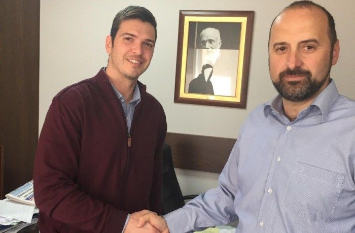 &Sigma;&upsilon;&nu;ά&nu;&tau;&eta;&sigma;&eta; &Alpha;&lambda;. &Mu;&alpha;&rho;&kappa;&omicron;&gamma;&iota;&alpha;&nu;&nu;ά&kappa;&eta; &mu;&epsilon; &Delta;ή&mu;&alpha;&rho;&chi;&omicron; &Kappa;&iota;&sigma;&sigma;ά&mu;&omicron;&upsilon;