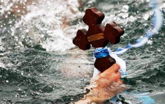 Ο εορτασμός των Φώτων στα Χανιά