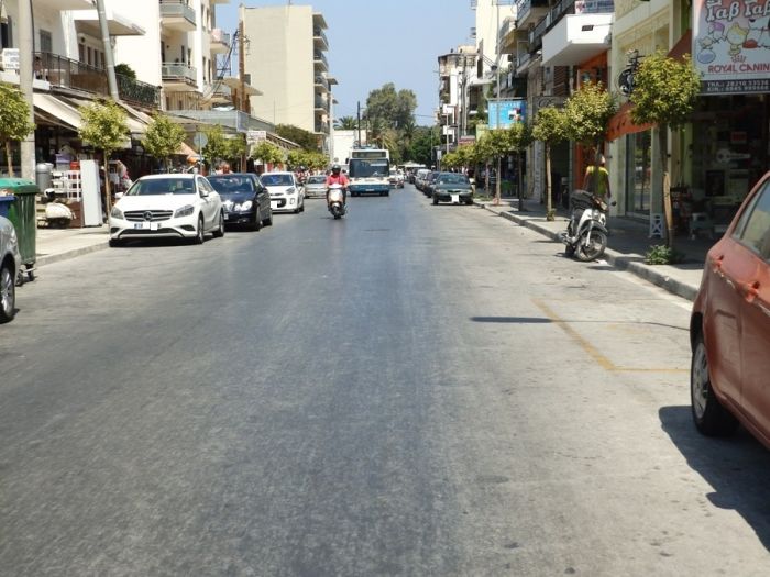 &Alpha;&delta;έ&sigma;&pi;&omicron;&tau;&eta; &sigma;&phi;&alpha;ί&rho;&alpha; &tau;&rho;&alpha;&upsilon;&mu;ά&tau;&iota;&sigma;&epsilon; &sigma;&upsilon;&nu;&epsilon;&pi;&iota;&beta;ά&tau;&eta; &alpha;&upsilon;&tau;&omicron;&kappa;&iota;&nu;ή&tau;&omicron;&upsilon; &sigma;&tau;&omicron; &kappa;έ&nu;&tau;&rho;&omicron; &tau;&eta;&sigmaf; &pi;ό&lambda;&eta;&sigmaf;