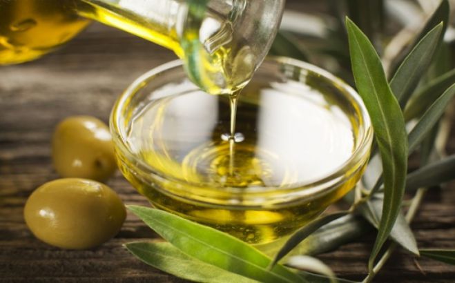12 ελαιόλαδα της Κρήτης βραβεύτηκαν σε διεθνή διαγωνισμό