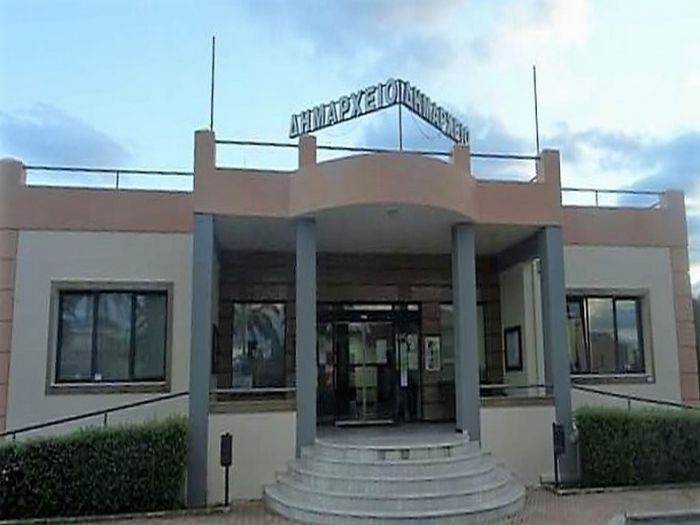 &Sigma;&upsilon;&nu;&epsilon;&delta;&rho;ί&alpha;&sigma;&eta; &Delta;&eta;&mu;&omicron;&tau;&iota;&kappa;&omicron;ύ &Sigma;&upsilon;&mu;&beta;&omicron;&upsilon;&lambda;ί&omicron;&upsilon; &Pi;&lambda;&alpha;&tau;&alpha;&nu;&iota;ά &mu;&epsilon; 41 &theta;έ&mu;&alpha;&tau;&alpha;