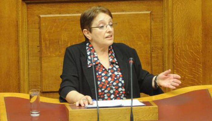 Στην Κρήτη η Αλ. Παπαρήγα