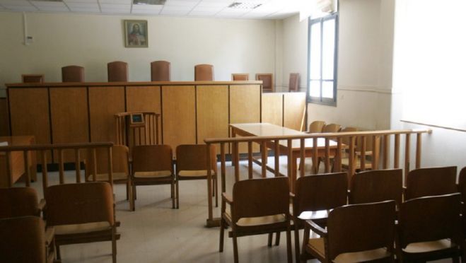 &Sigma;&upsilon;&nu;&epsilon;&chi;ί&zeta;&epsilon;&tau;&alpha;&iota; &eta; &delta;ί&kappa;&eta; &gamma;&iota;&alpha; &tau;&omicron; &kappa;ύ&kappa;&lambda;&omega;&mu;&alpha; &epsilon;&mu;&pi;&omicron;&rho;ί&alpha;&sigmaf; ό&pi;&lambda;&omega;&nu; &sigma;&tau;&eta;&nu; &Kappa;&rho;ή&tau;&eta;