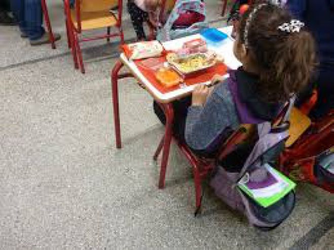 &Lambda;ό&tau;&zeta;&iota;&alpha;: "&Tau;&rho;έ&chi;&epsilon;&iota;"&nu;&alpha; &tau;&alpha;ΐ&sigma;&epsilon;&iota; &tau;&alpha; &nu;&eta;&sigma;&tau;&iota;&kappa;ά &pi;&alpha;&iota;&delta;&iota;ά έ&sigma;&tau;&omega; &kappa;&alpha;&iota; &tau;ώ&rho;&alpha;