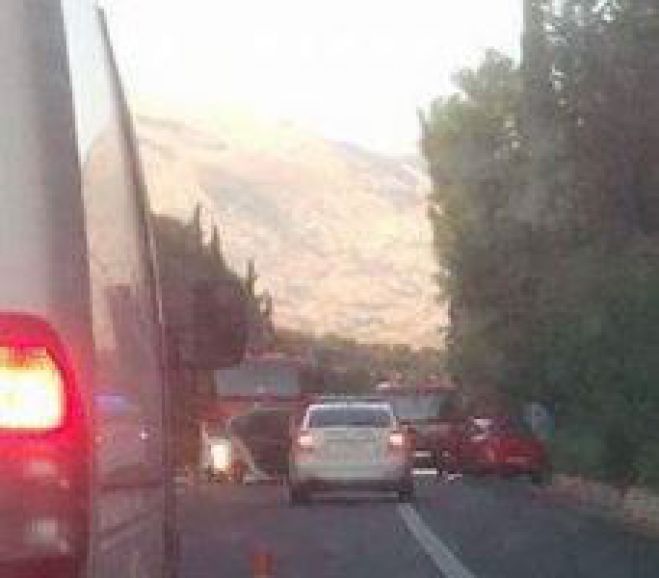 Μετωπική σύγκρουση με τραυματίες στην εθνική οδό Χανίων - Ρεθύμνης
