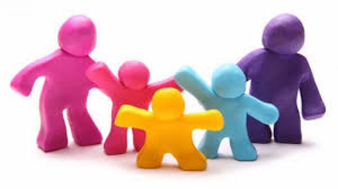 &Sigma;&tau;&iota;&sigmaf; &kappa;ά&lambda;&pi;&epsilon;&sigmaf; &sigma;ή&mu;&epsilon;&rho;&alpha; &omicron;&iota; &tau;&rho;ί&tau;&epsilon;&kappa;&nu;&omicron;&iota; &sigma;&tau;&omicron; &Eta;&rho;&alpha;&kappa;&lambda;&epsilon;&iota;&omicron;