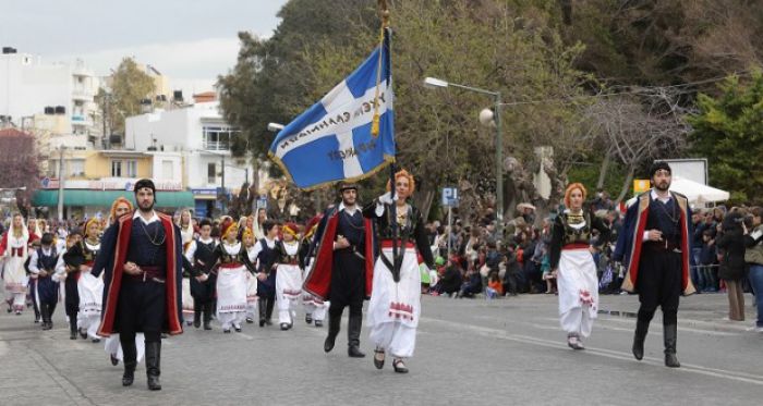 Ποιοί θα είναι οι εκπρόσωποι της κυβέρνησης στις παρελάσεις στην Κρήτη