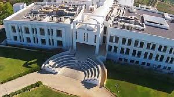 &Tau;&omicron; &Iota;&Tau;&Epsilon; &epsilon;&tau;&alpha;ί&rho;&omicron;&sigmaf; &sigma;&tau;&eta; &mu;&epsilon;&gamma;&alpha;&lambda;ύ&tau;&epsilon;&rho;&eta; &epsilon;&upsilon;&rho;&omega;&pi;&alpha;ϊ&kappa;ή &Kappa;&omicron;&iota;&nu;ό&tau;&eta;&tau;&alpha; &Gamma;&nu;ώ&sigma;&eta;&sigmaf; &kappa;&alpha;&iota; &Kappa;&alpha;&iota;&nu;&omicron;&tau;&omicron;&mu;ί&alpha;&sigmaf; &gamma;&iota;&alpha; &tau;&omicron; &Kappa;&lambda;ί&mu;&alpha;