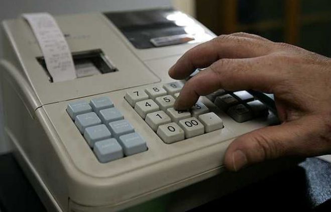 &laquo;&Alpha;&nu;ά&sigma;&tau;&alpha;&sigma;&eta;&raquo; &gamma;&iota;&alpha; &epsilon;&mu;&pi;ό&rho;&iota;&omicron;, &epsilon;&sigma;&tau;ί&alpha;&sigma;&eta; &kappa;&alpha;&iota; &tau;&omicron;&upsilon;&rho;&iota;&sigma;&mu;ό