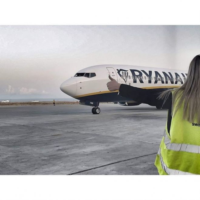 &Epsilon;&pi;&alpha;&nu;έ&rho;&chi;&omicron;&nu;&tau;&alpha;&iota; &omicron;&iota; &pi;&tau;ή&sigma;&epsilon;&iota;&sigmaf; &tau;&eta;&sigmaf; Ryanair &alpha;&pi;ό &tau;&alpha; &Chi;&alpha;&nu;&iota;ά &pi;&rho;&omicron;&sigmaf; &tau;&eta;&nu; &Alpha;&theta;ή&nu;&alpha;