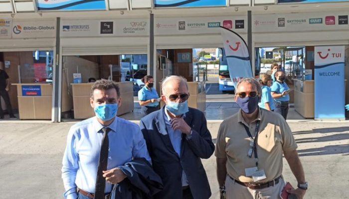 &Eta; &Pi;&epsilon;&rho;&iota;&phi;έ&rho;&epsilon;&iota;&alpha; &Kappa;&rho;ή&tau;&eta;&sigmaf; &sigma;&tau;&eta;&nu; &pi;&rho;ώ&tau;&eta; &epsilon;&pi;ί&sigma;&eta;&mu;&eta; &upsilon;&pi;&omicron;&delta;&omicron;&chi;ή &alpha;&epsilon;&rho;&omicron;&sigma;&kappa;ά&phi;&omicron;&upsilon;&sigmaf;