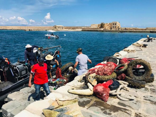 &Mu;&epsilon; &mu;&epsilon;&gamma;ά&lambda;&eta; &epsilon;&pi;&iota;&tau;&upsilon;&chi;ί&alpha; &omicron; &epsilon;&theta;&epsilon;&lambda;&omicron;&nu;&tau;&iota;&kappa;ό&sigmaf; &kappa;&alpha;&theta;&alpha;&rho;&iota;&sigma;&mu;ό&sigmaf; &tau;&omicron;&upsilon; &Epsilon;&nu;&epsilon;&tau;&iota;&kappa;&omicron;ύ &Lambda;&iota;&mu;έ&nu;&alpha;