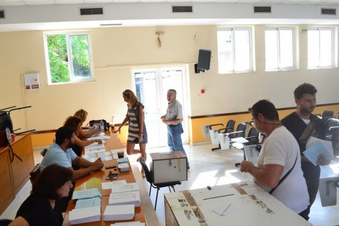 &Tau;&alpha; &alpha;&pi;&omicron;&tau;&epsilon;&lambda;έ&sigma;&mu;&alpha;&tau;&alpha; &tau;&omega;&nu; &epsilon;&kappa;&lambda;&omicron;&gamma;ώ&nu; &sigma;&tau;&omicron; &Sigma;&omega;&mu;&alpha;&tau;&epsilon;ί&omicron; &Epsilon;&rho;&gamma;&alpha;&zeta;&omicron;&mu;έ&nu;&omega;&nu; &Omicron;&Tau;&Alpha; &Nu;. &Chi;&alpha;&nu;ί&omega;&nu;